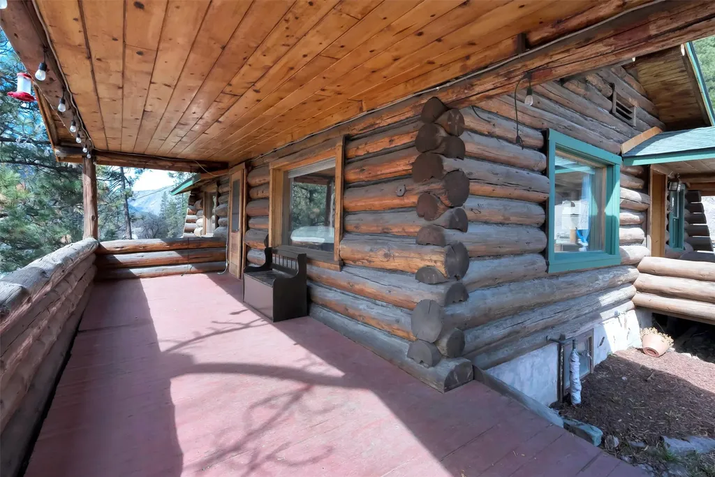 818 Rosehill Lane Alberton MT 59820