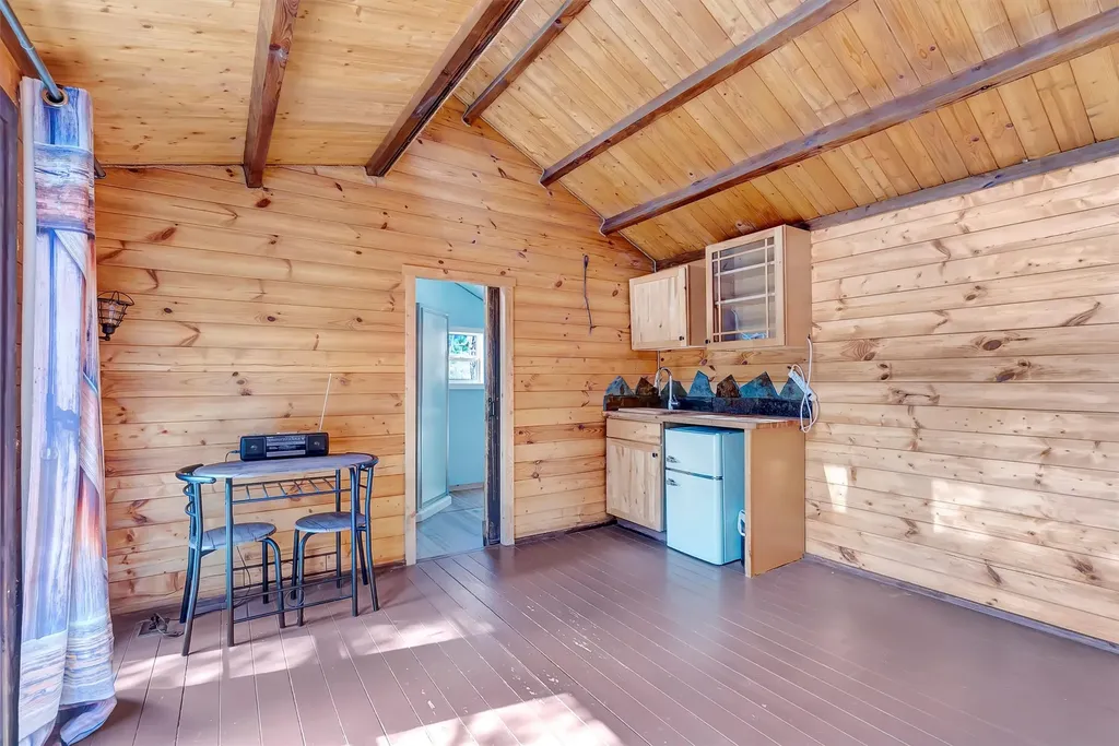 818 Rosehill Lane Alberton MT 59820