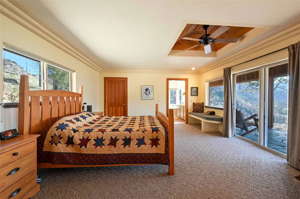 31 Wilcutt Draw Lane Paradise MT 59856