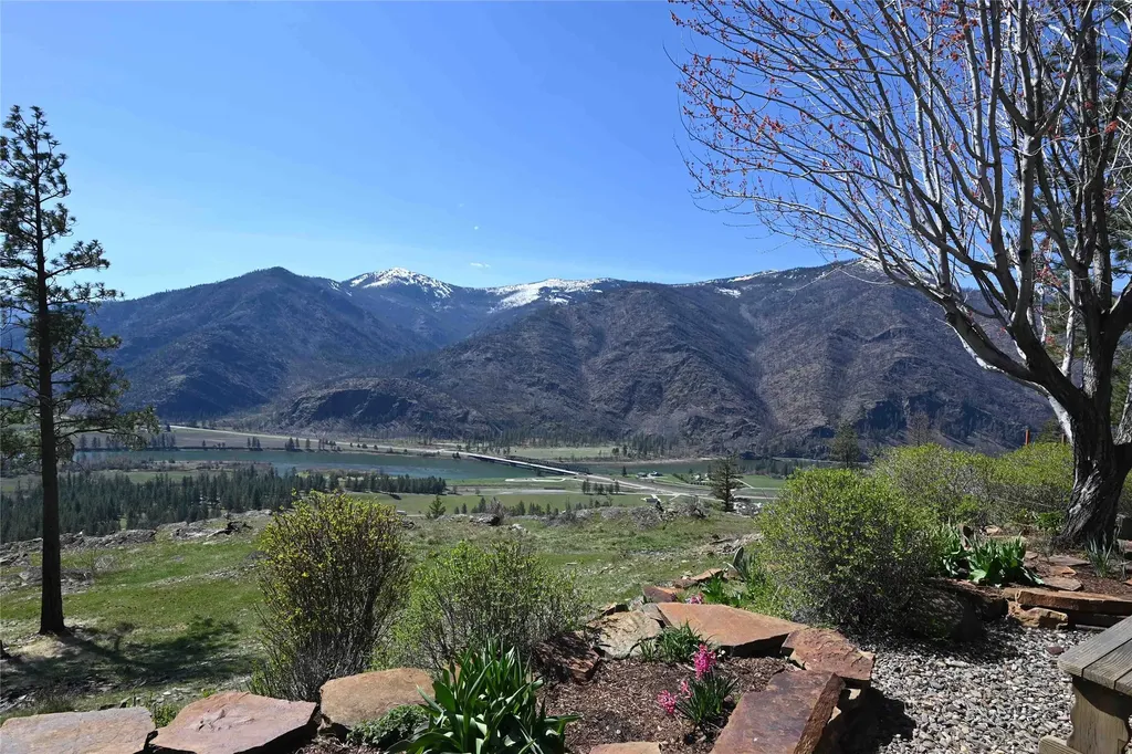 31 Wilcutt Draw Lane Paradise MT 59856
