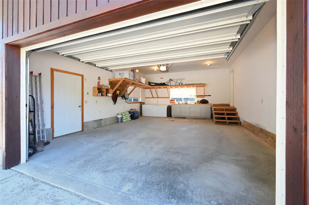 31 Wilcutt Draw Lane Paradise MT 59856