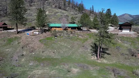 31 Wilcutt Draw Lane Paradise MT 59856