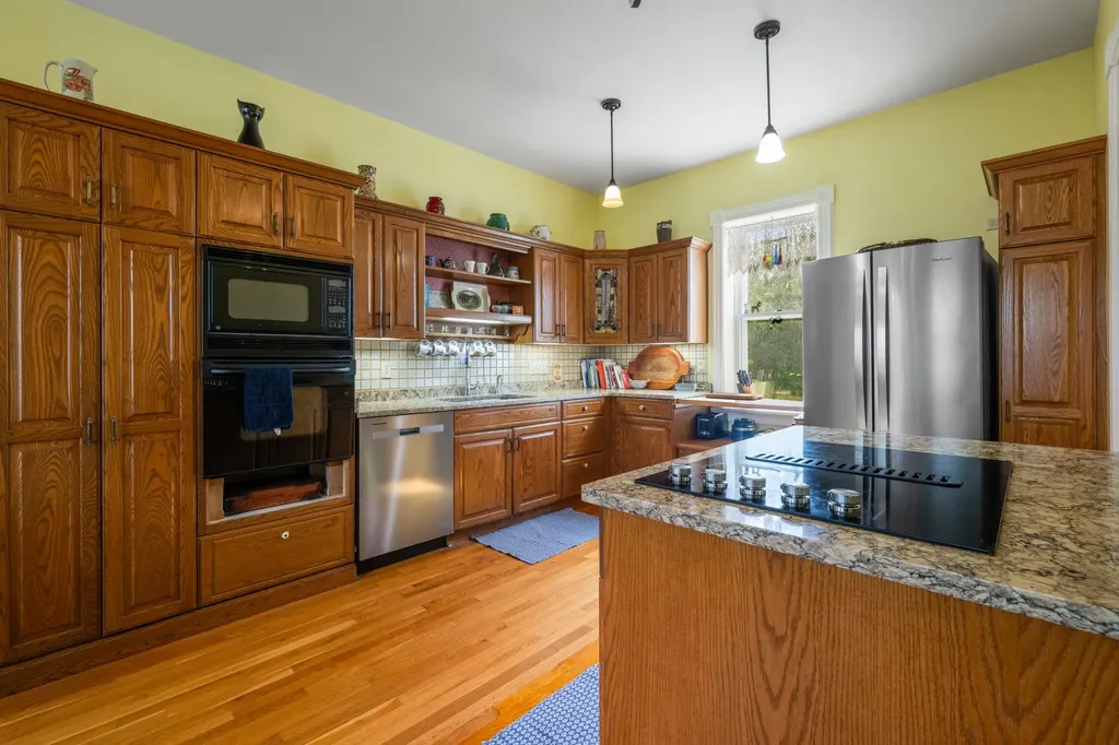 113 E Poppleton Street Sheridan MT 59749