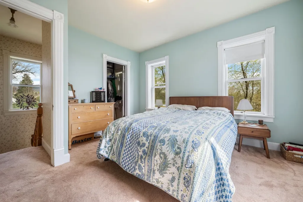 113 E Poppleton Street Sheridan MT 59749