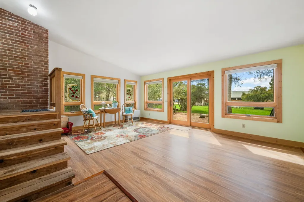 113 E Poppleton Street Sheridan MT 59749