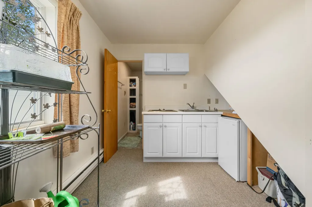 113 E Poppleton Street Sheridan MT 59749