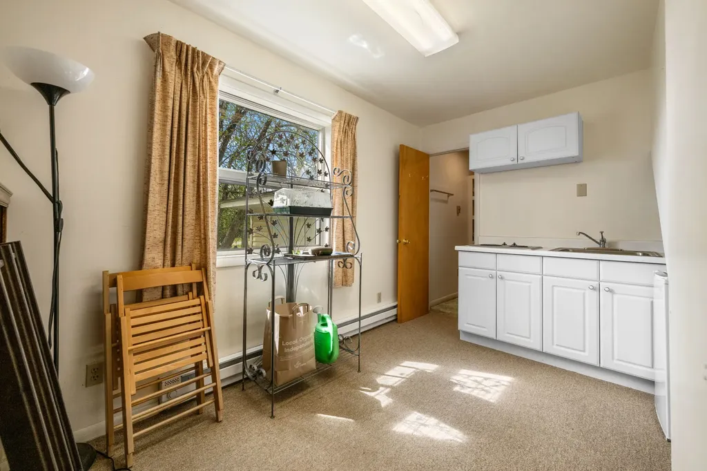 113 E Poppleton Street Sheridan MT 59749