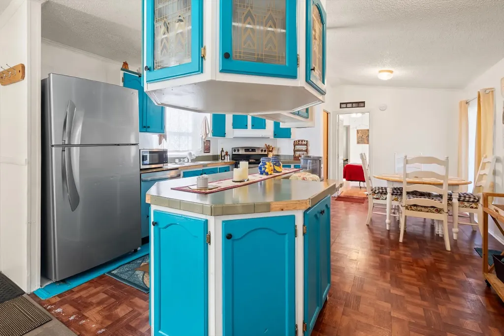 220 3rd Avenue S Martin City MT 59926