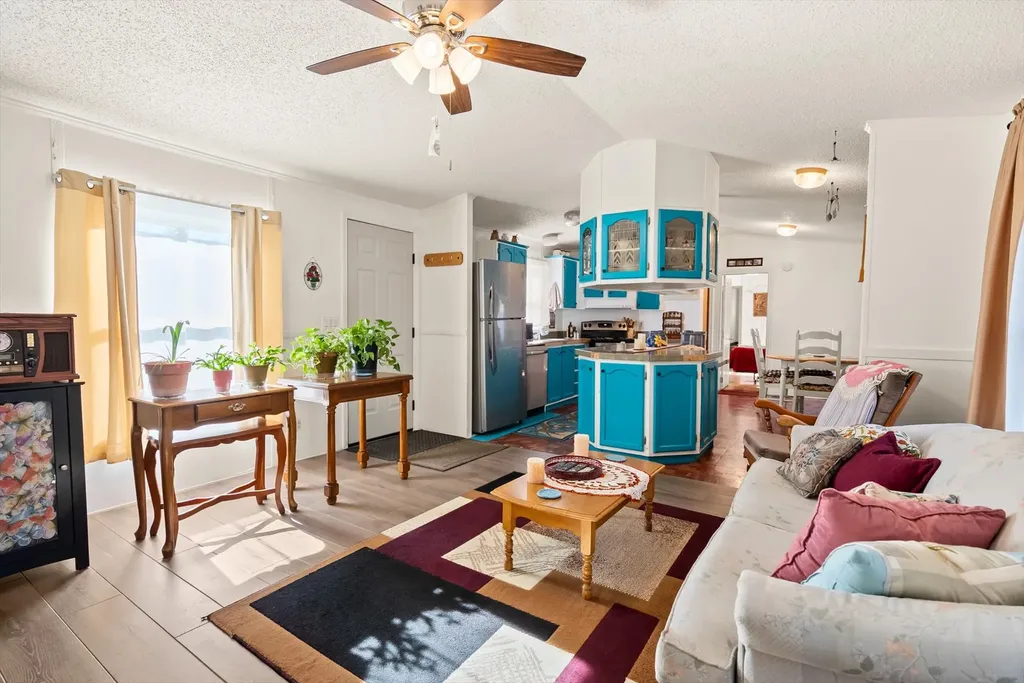 220 3rd Avenue S Martin City MT 59926