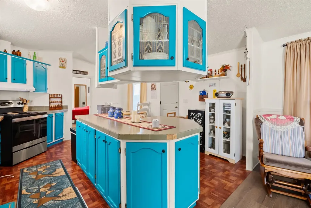 220 3rd Avenue S Martin City MT 59926