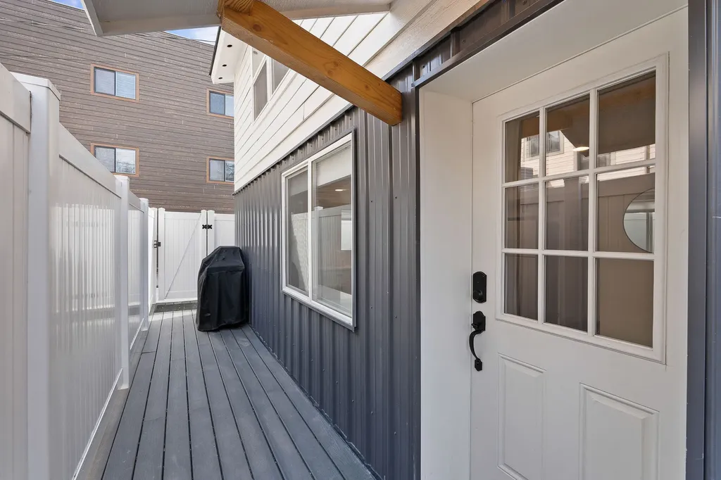 205 1/2 E 1st Street Whitefish MT 59937