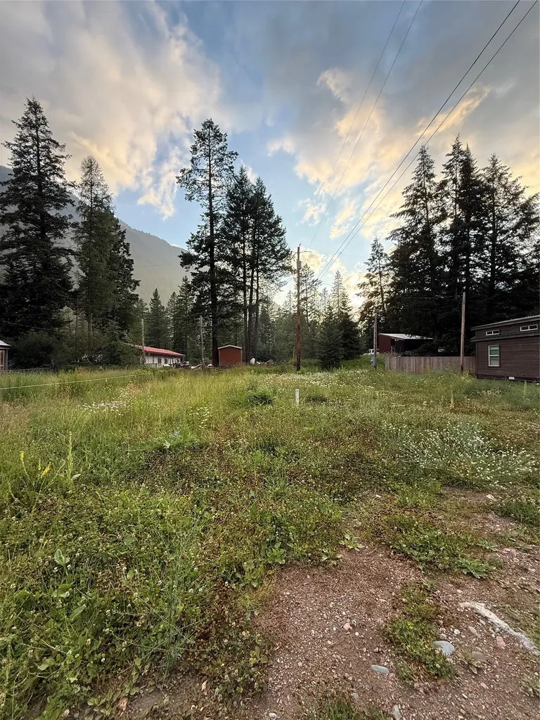 526 Glacier Avenue Hungry Horse MT 59919