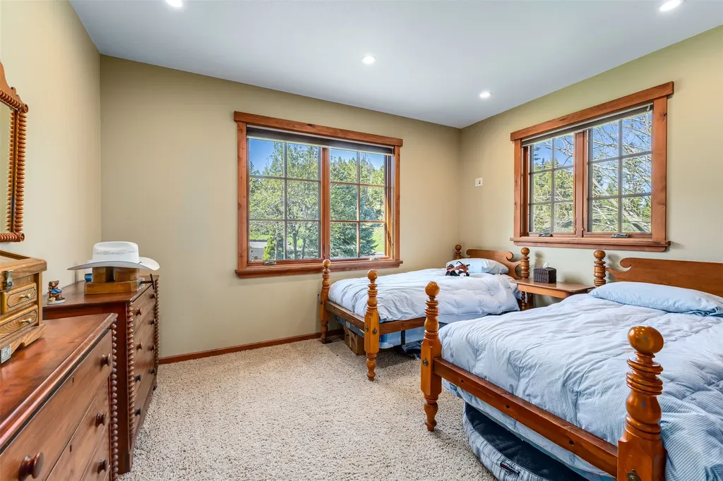 126 Somers Ridge Somers MT 59932
