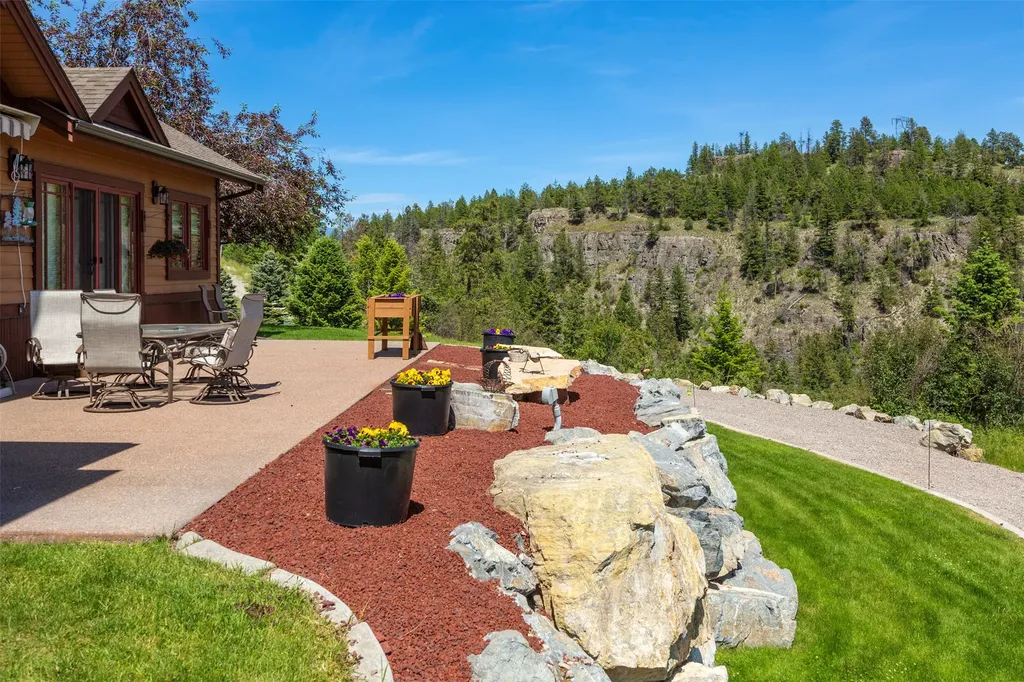 126 Somers Ridge Somers MT 59932