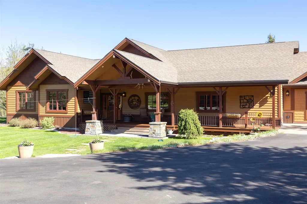126 Somers Ridge Somers MT 59932