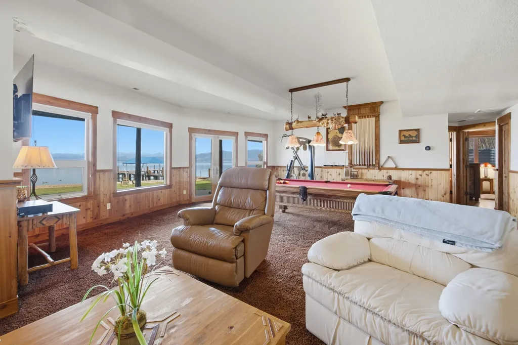 19234 Johns Lakeshore Drive Lakeside MT 59922
