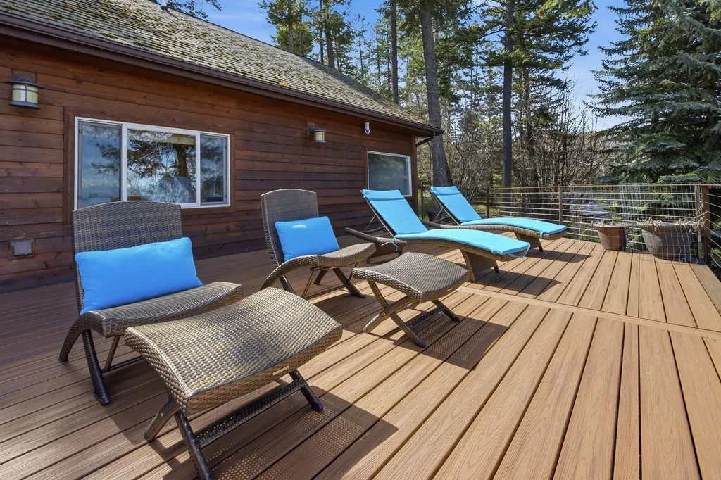 19234 Johns Lakeshore Drive Lakeside MT 59922