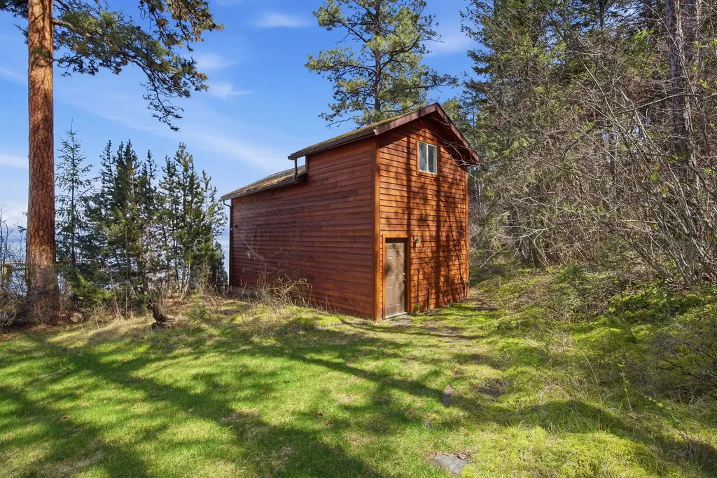 19234 Johns Lakeshore Drive Lakeside MT 59922