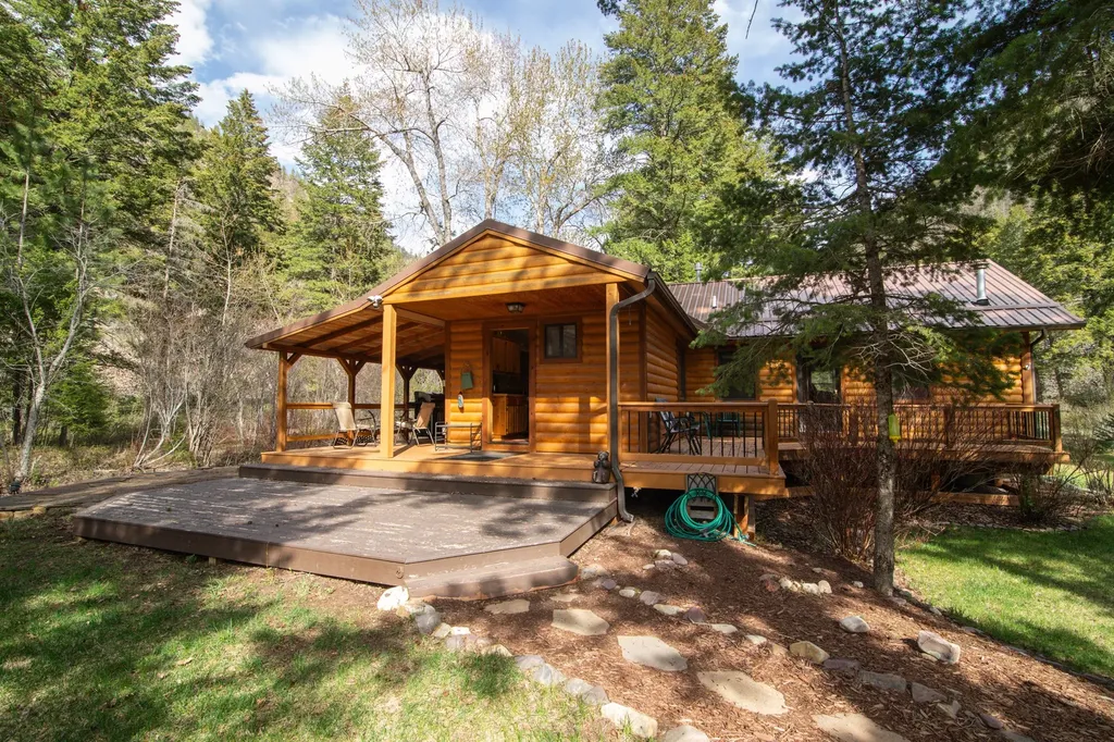 14 Brewster Creek Road Clinton MT 59825