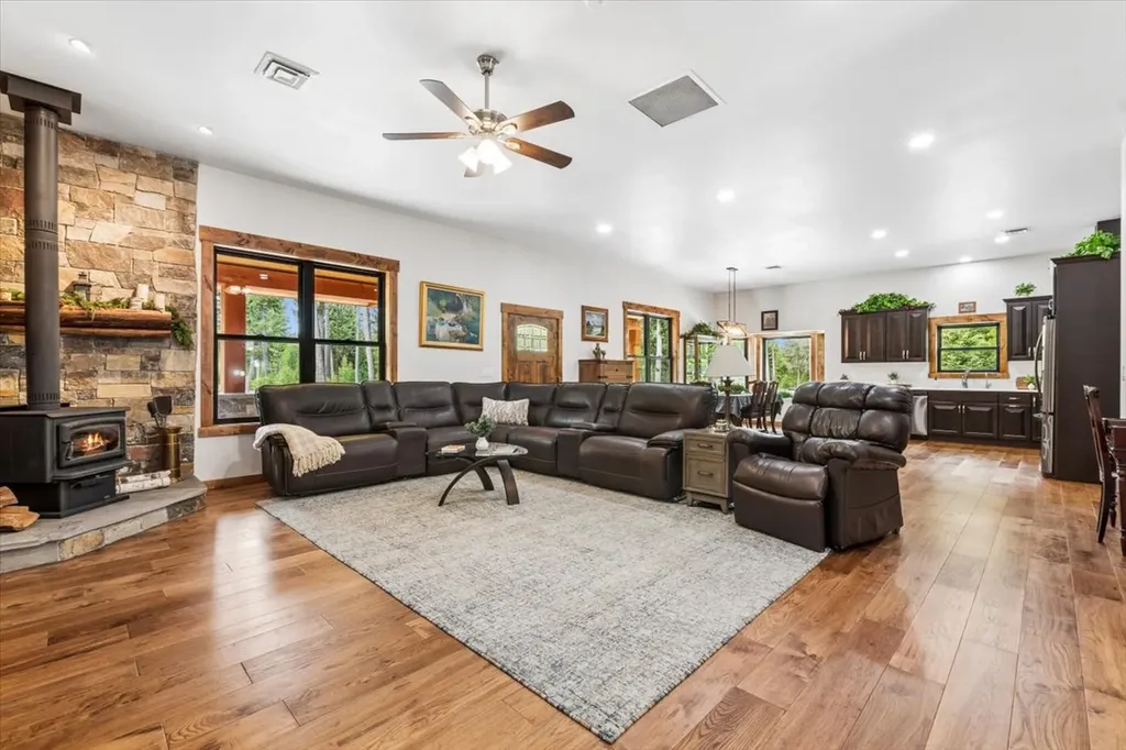 13 Chas Haverlandt Court Marion MT 59925