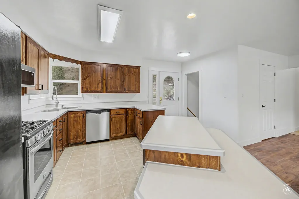 6025 Nelson Road Helena MT 59602
