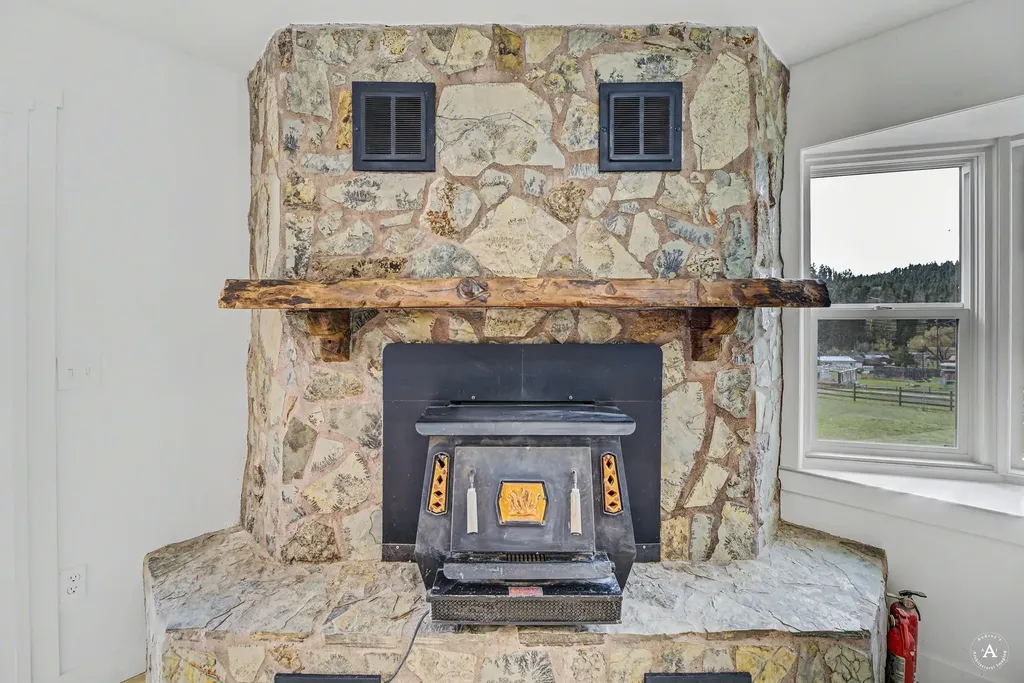 6025 Nelson Road Helena MT 59602