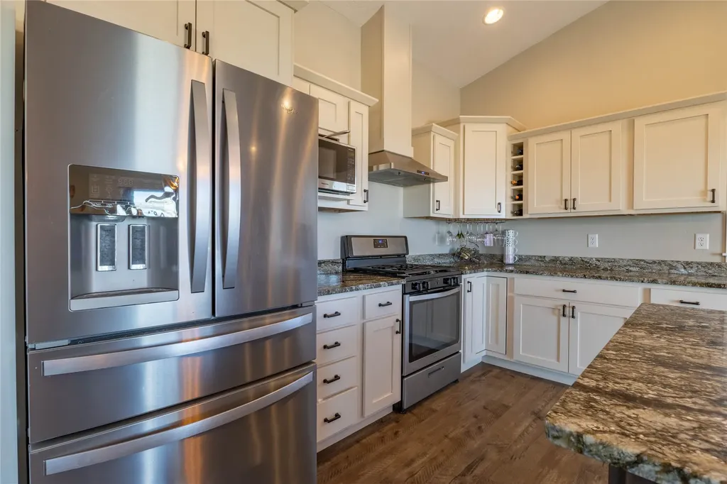 10 Ridgeview Drive Clancy MT 59634