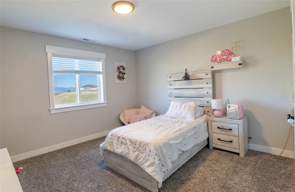 10 Ridgeview Drive Clancy MT 59634