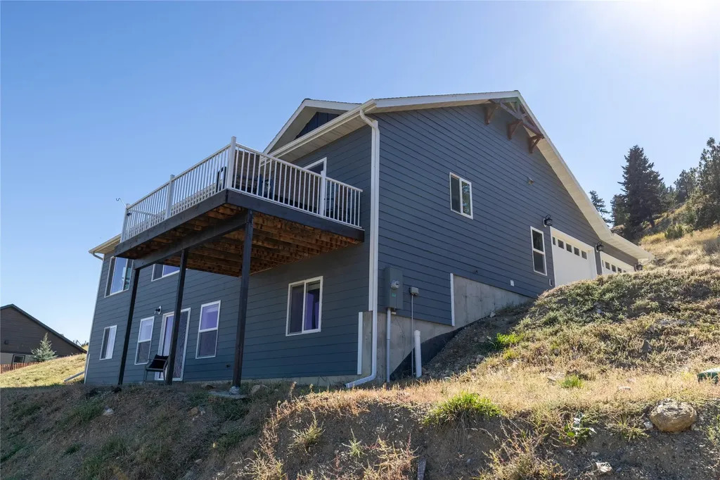 10 Ridgeview Drive Clancy MT 59634