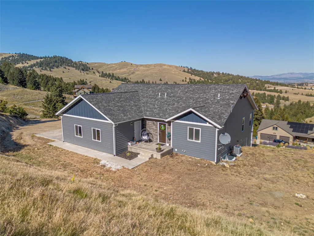 10 Ridgeview Drive Clancy MT 59634