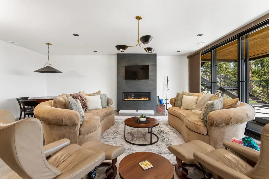 48 Eagle Rock Drive Bigfork MT 59911