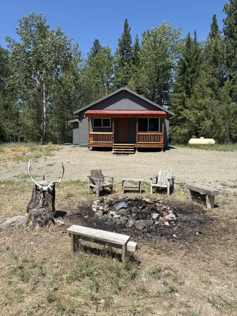 2172 Blackburn Drive Lincoln MT 59639