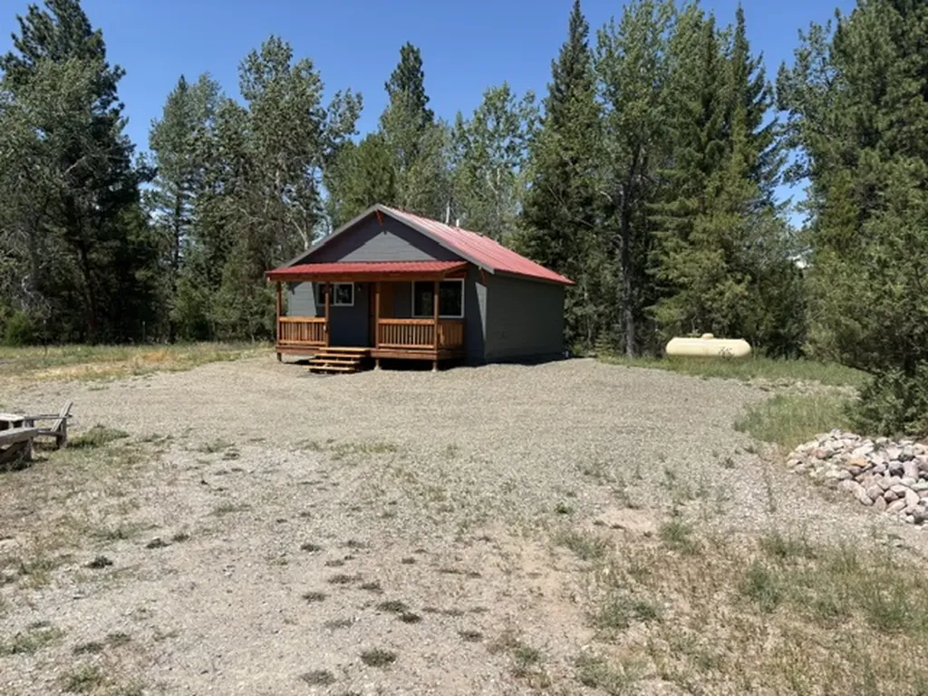 2172 Blackburn Drive Lincoln MT 59639
