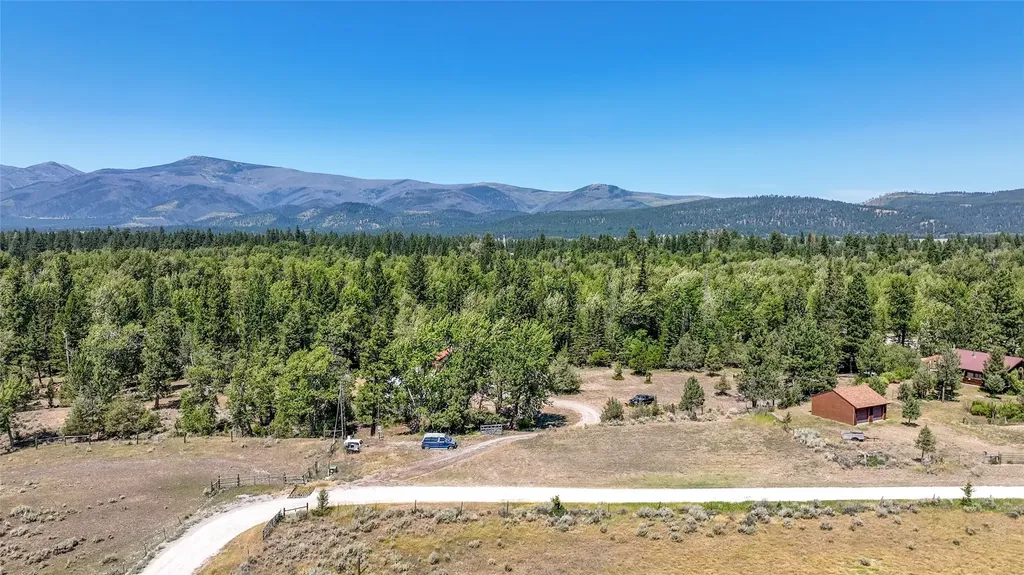 2172 Blackburn Drive Lincoln MT 59639