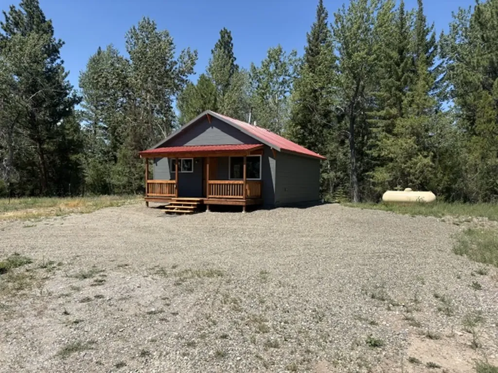2172 Blackburn Drive Lincoln MT 59639