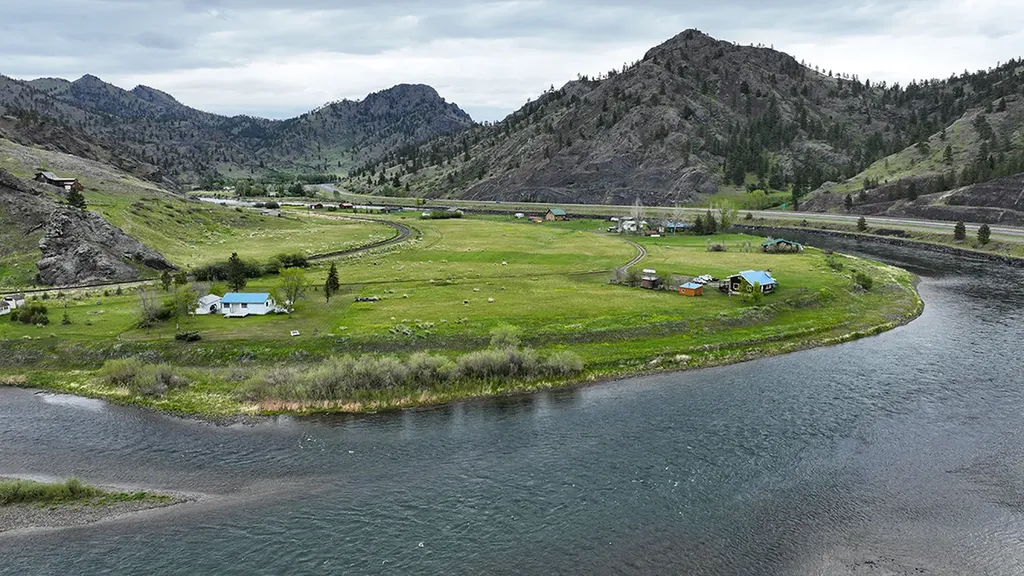 50 Missouri Overlook Drive Cascade MT 59421