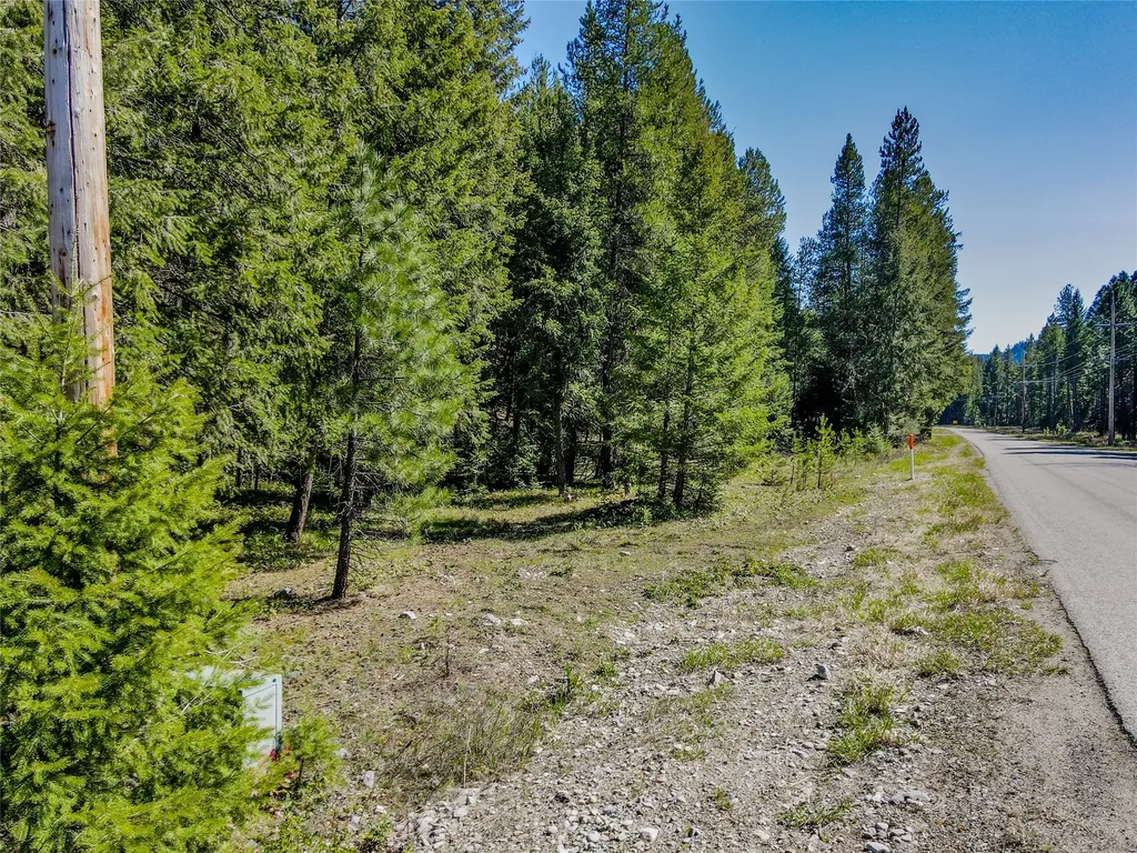 Nhn Hummingbird Lane Troy MT 59935