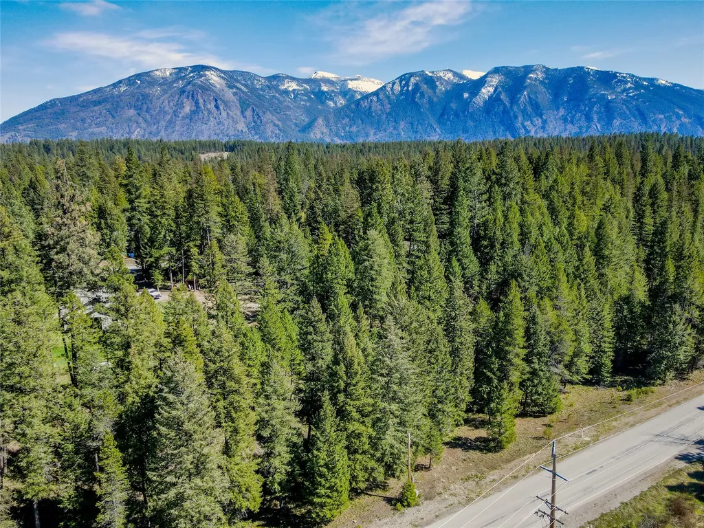 Nhn Hummingbird Lane Troy MT 59935