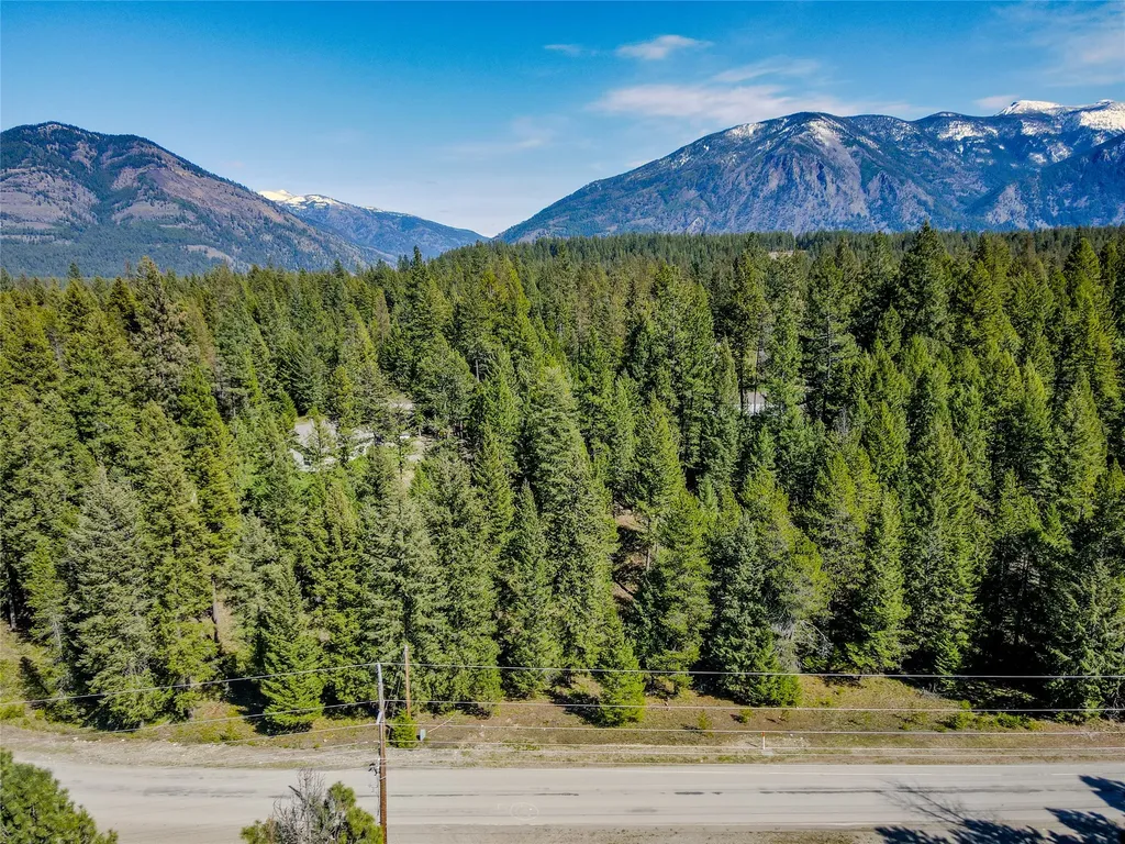 Nhn Hummingbird Lane Troy MT 59935
