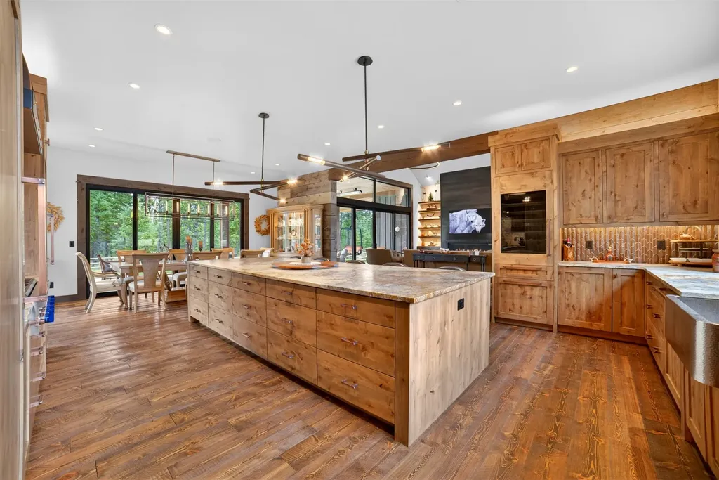 2036 Whitefish Village Drive Whitefish MT 59937