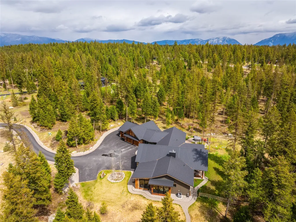 2036 Whitefish Village Drive Whitefish MT 59937