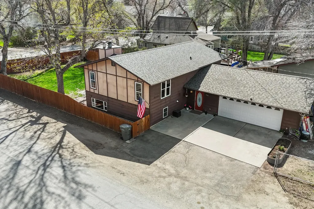 100 N Thurman Avenue East Helena MT 59635