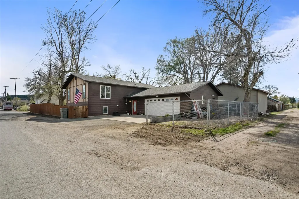 100 N Thurman Avenue East Helena MT 59635