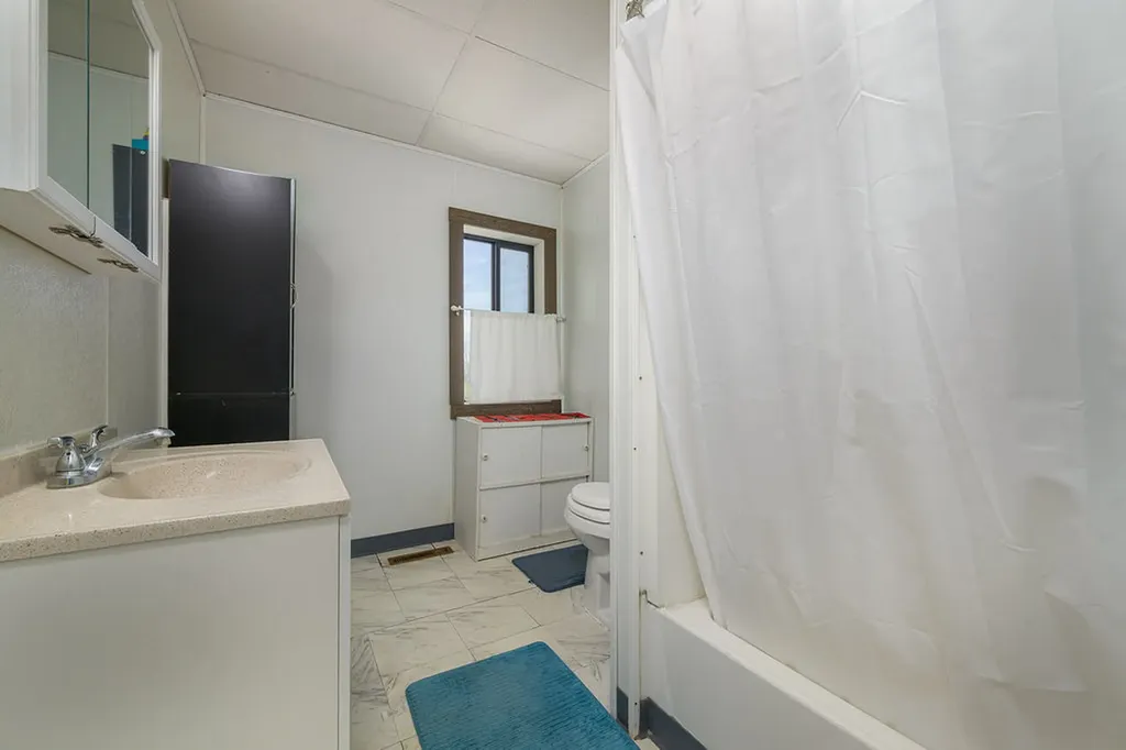 5213 Shepherd Acton Road Shepherd MT 59079