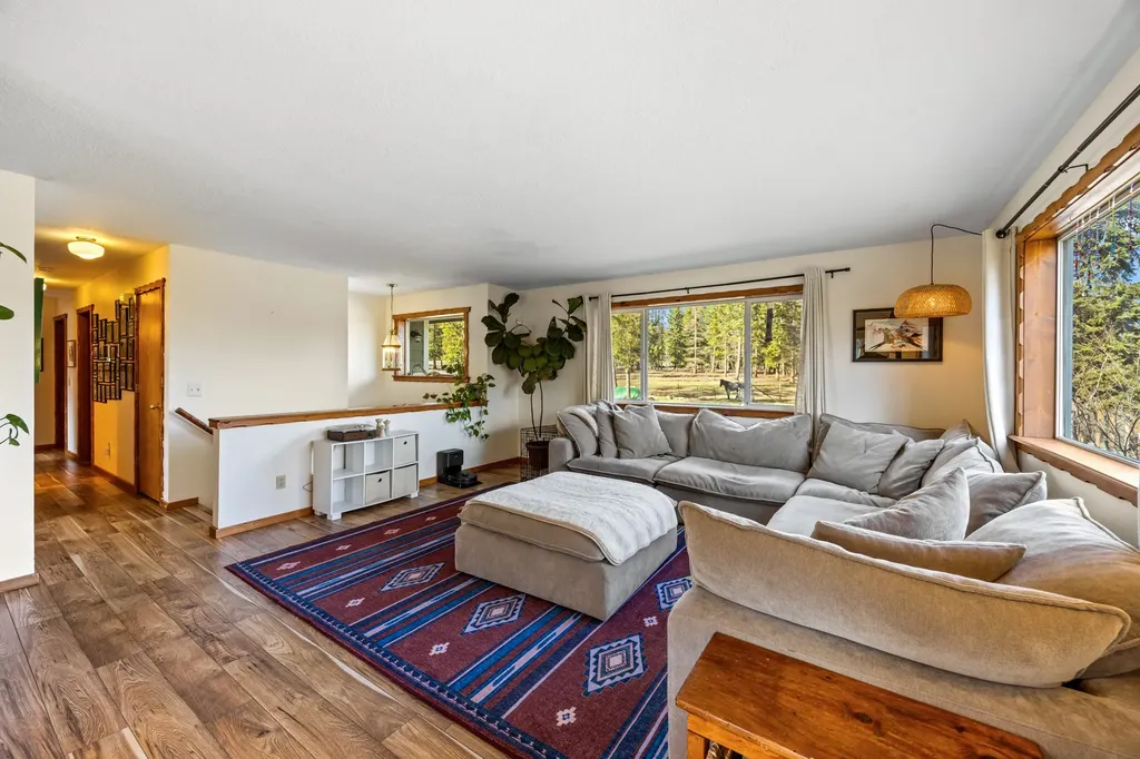 140 Sunday Lane Kalispell MT 59901