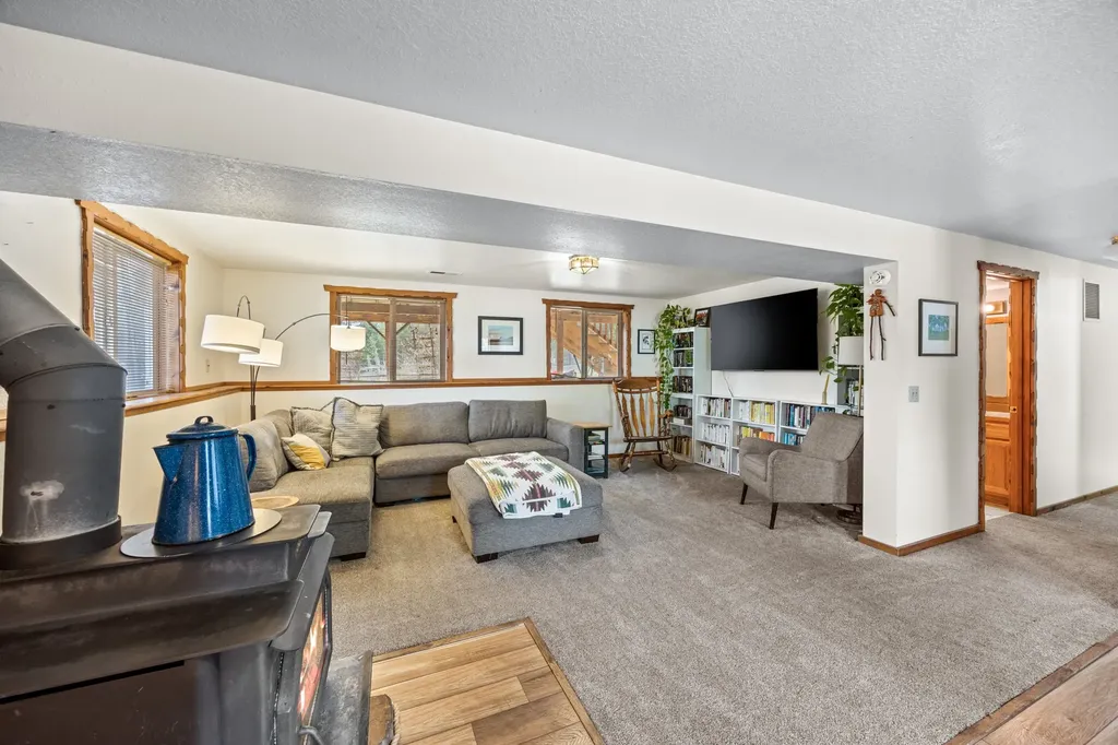 140 Sunday Lane Kalispell MT 59901