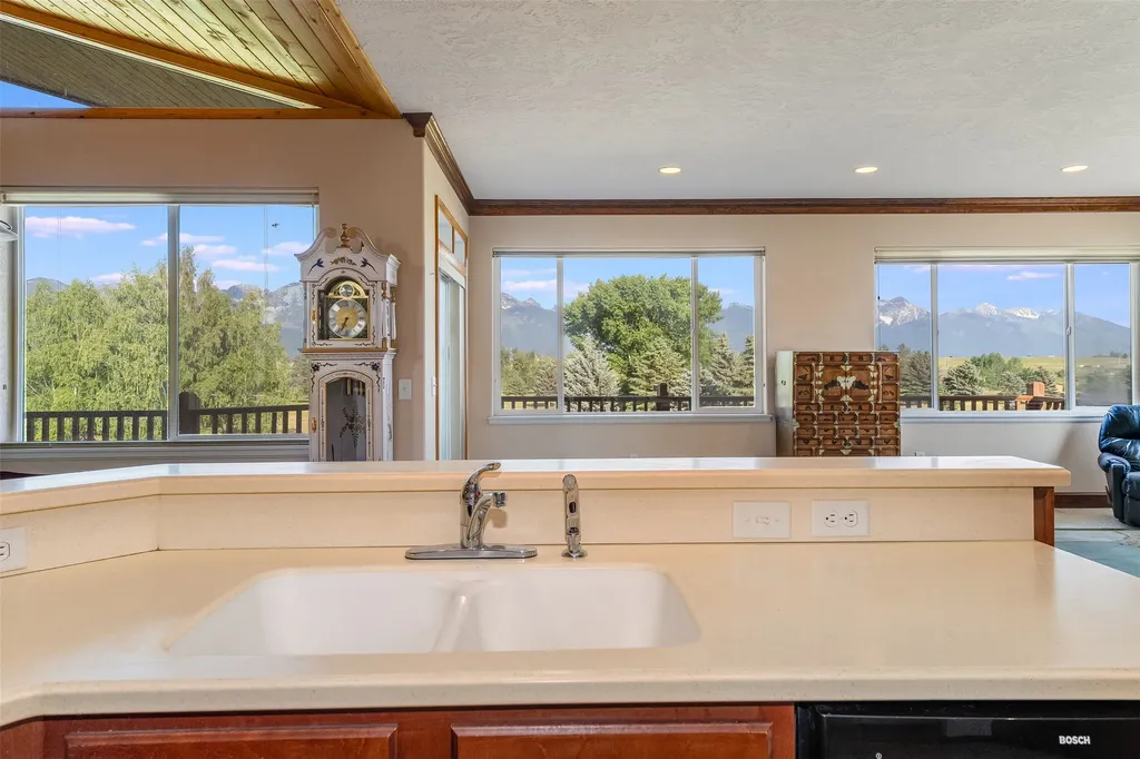 46452 Stagecoach Trail Ronan MT 59864
