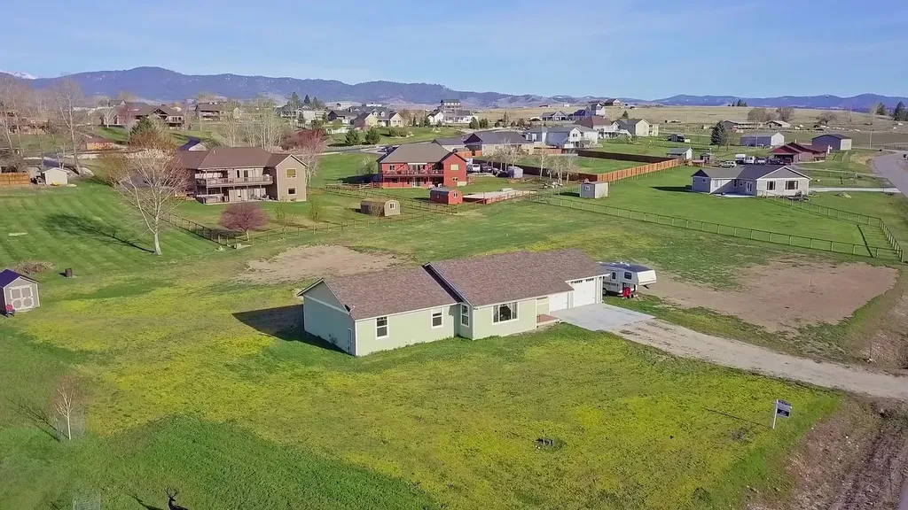 668 Winding Creek Trail Corvallis MT 59828