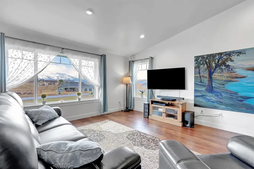 668 Winding Creek Trail Corvallis MT 59828