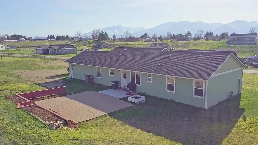 668 Winding Creek Trail Corvallis MT 59828
